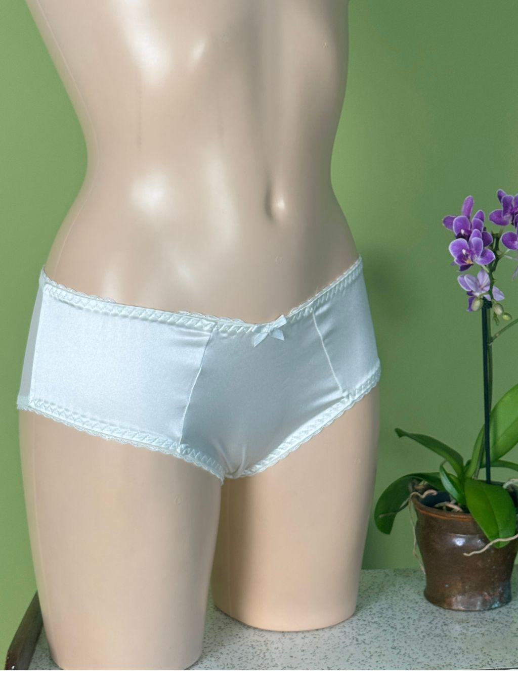 Cream Soft Satin 1960s Knickers 065