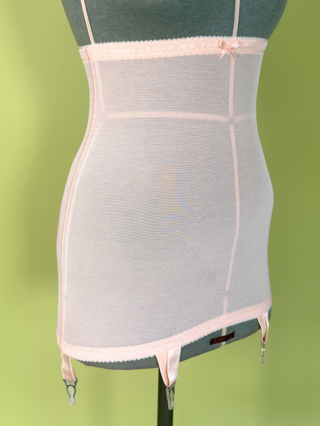 peach girdle 