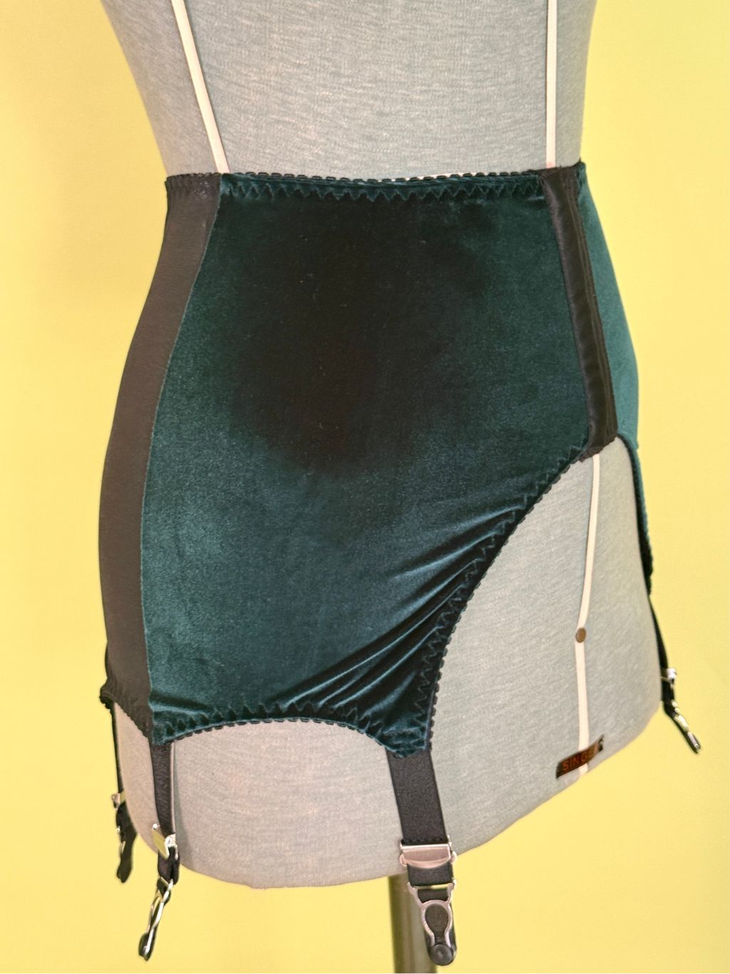 Green Velvet Vintage Girdle 074